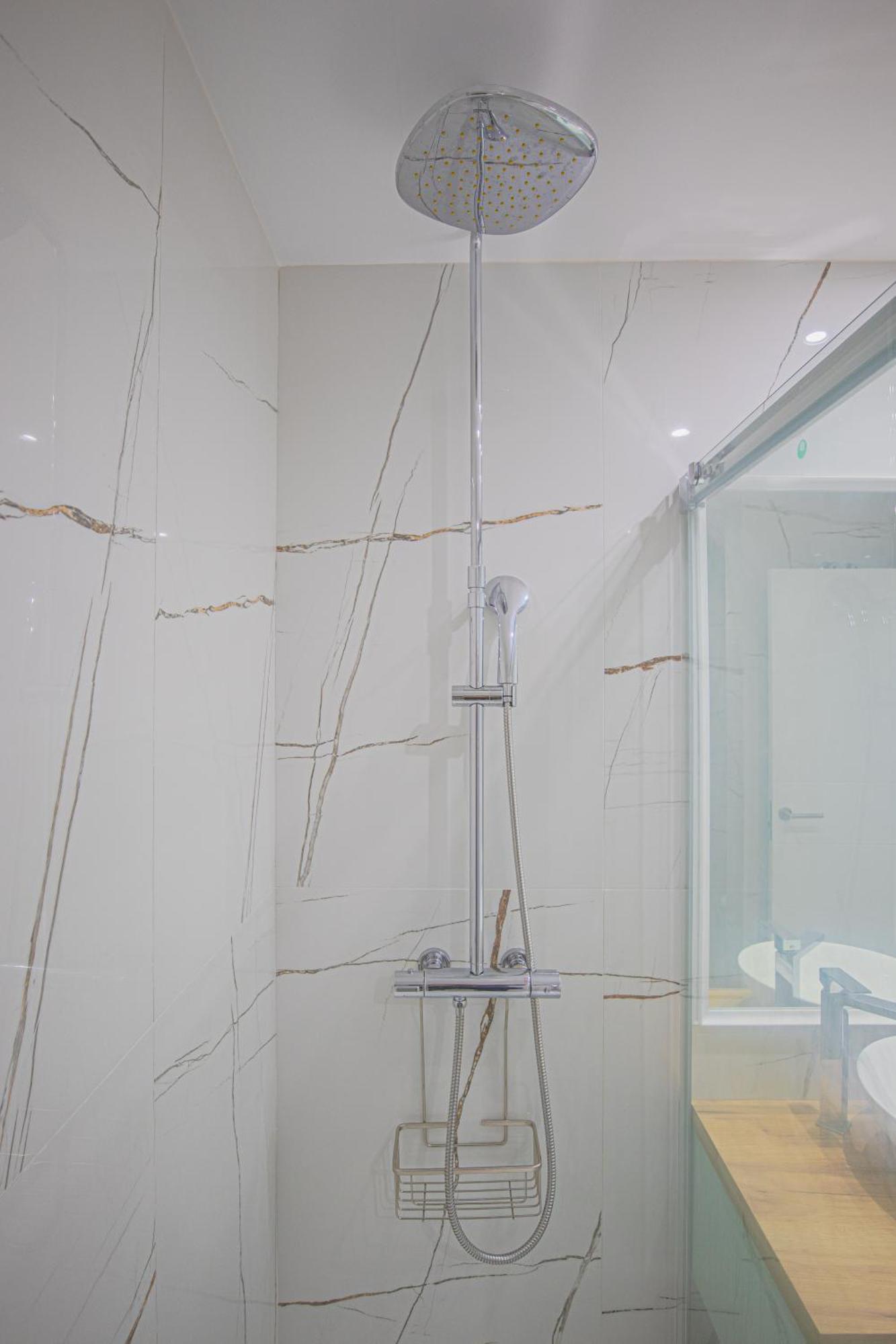 Buenti Apartments เอสเตโปนา ภายนอก รูปภาพ