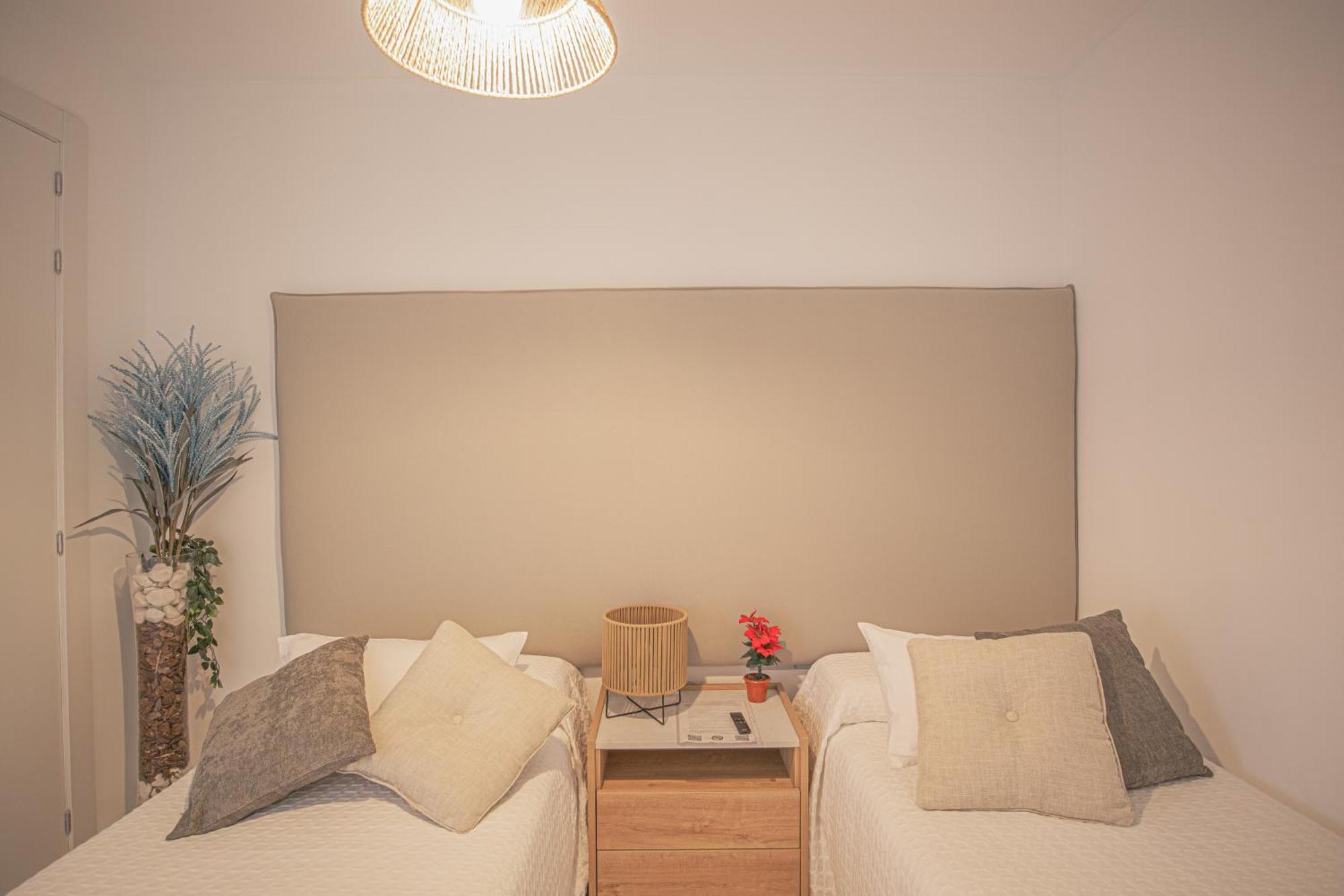 Buenti Apartments เอสเตโปนา ภายนอก รูปภาพ
