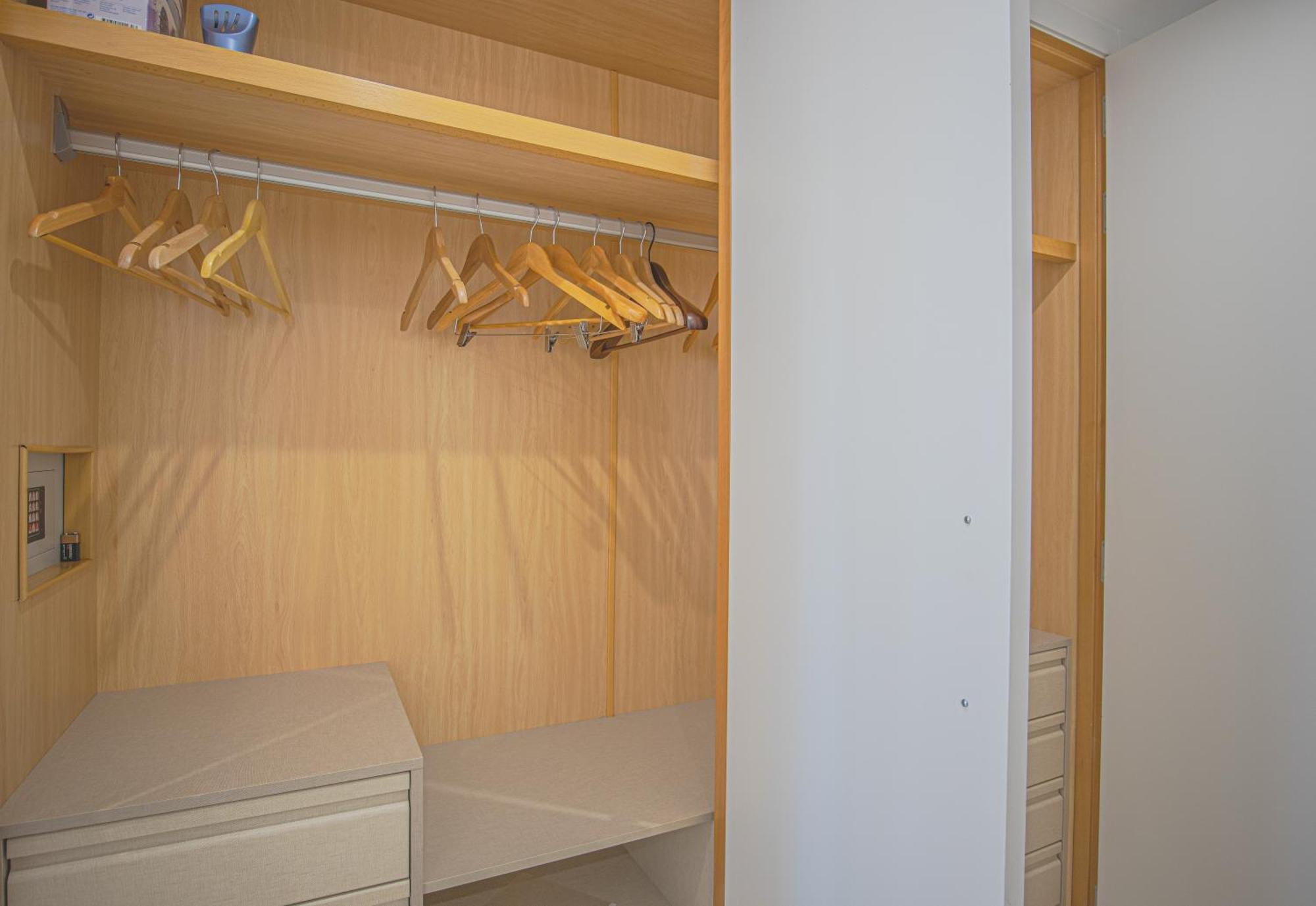 Buenti Apartments เอสเตโปนา ภายนอก รูปภาพ
