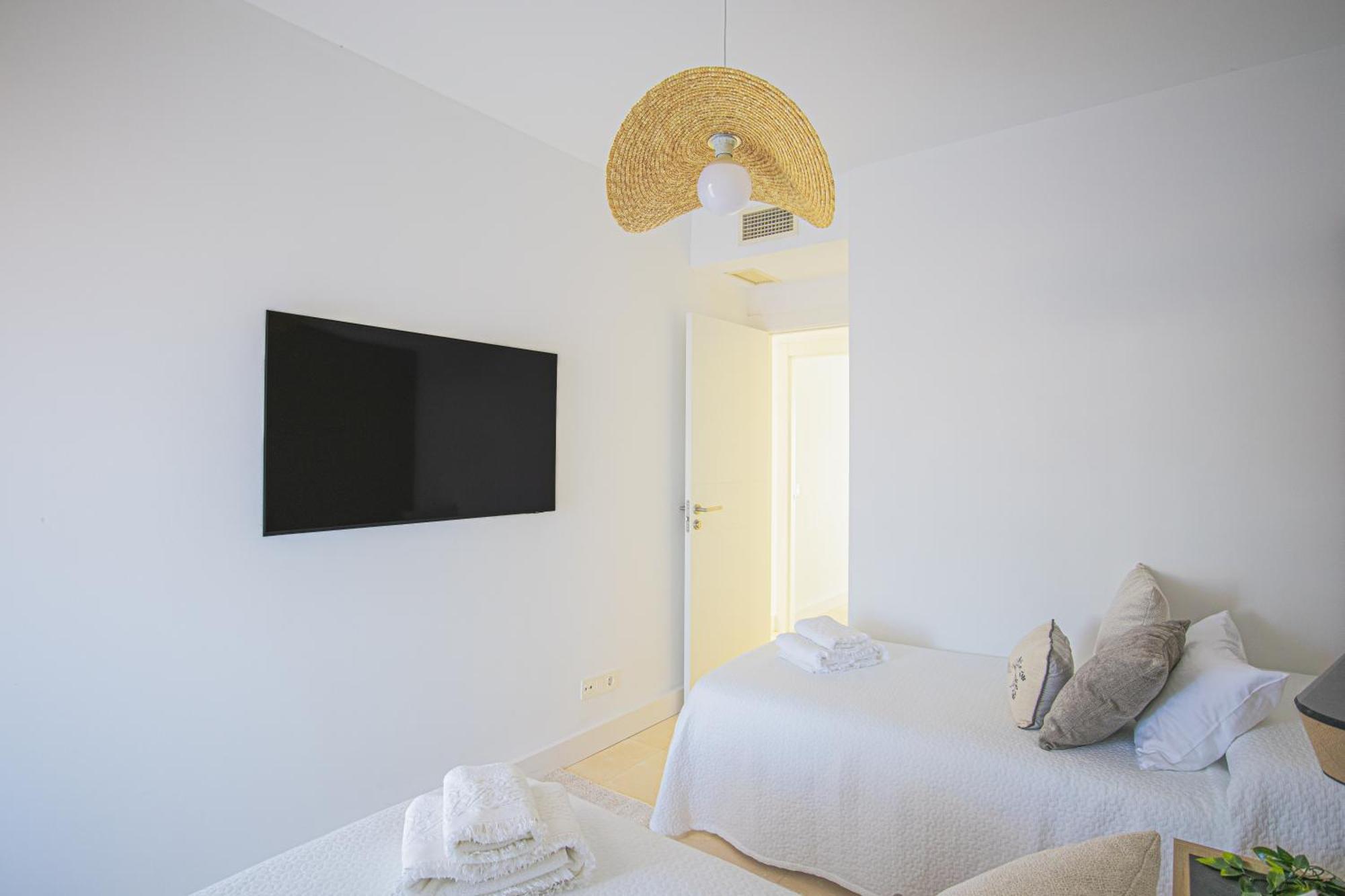 Buenti Apartments เอสเตโปนา ภายนอก รูปภาพ