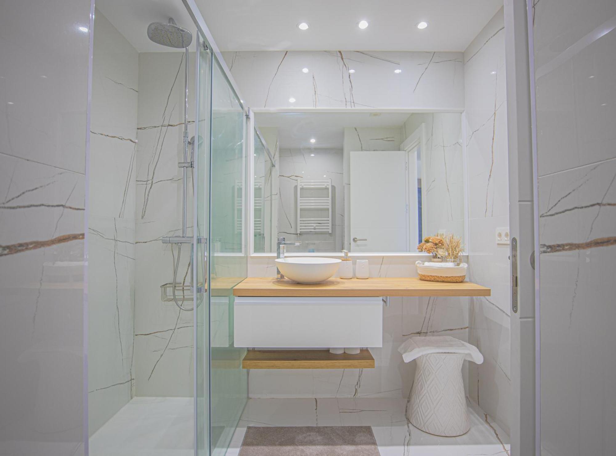 Buenti Apartments เอสเตโปนา ภายนอก รูปภาพ
